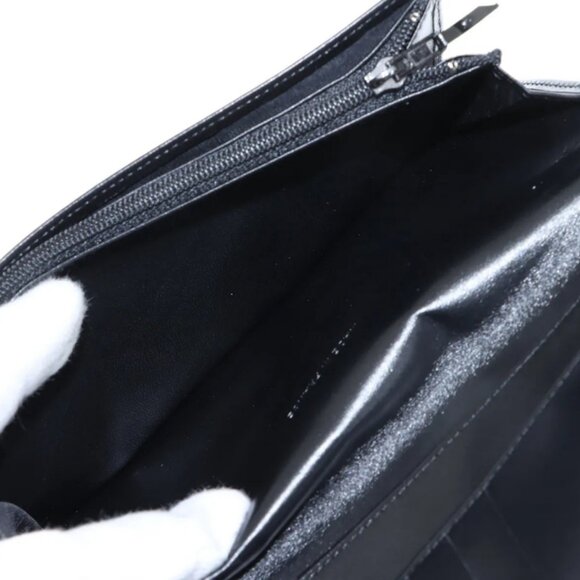 Chanel CC Logo Patent Leather Long Wallet Black - Picture 5 of 10